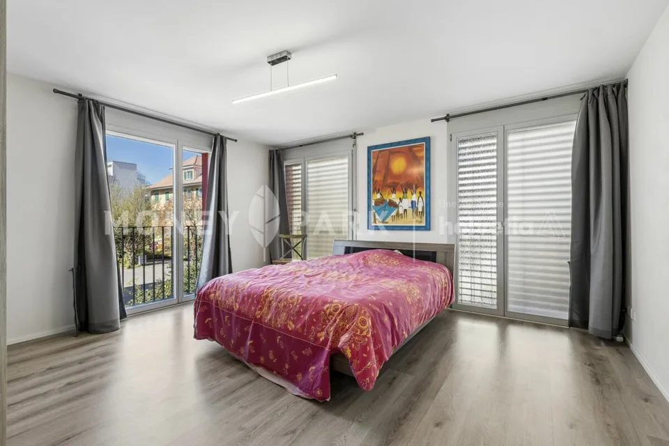 Grand appartement lumineux de 6.5-pièces – foto 10 di 15