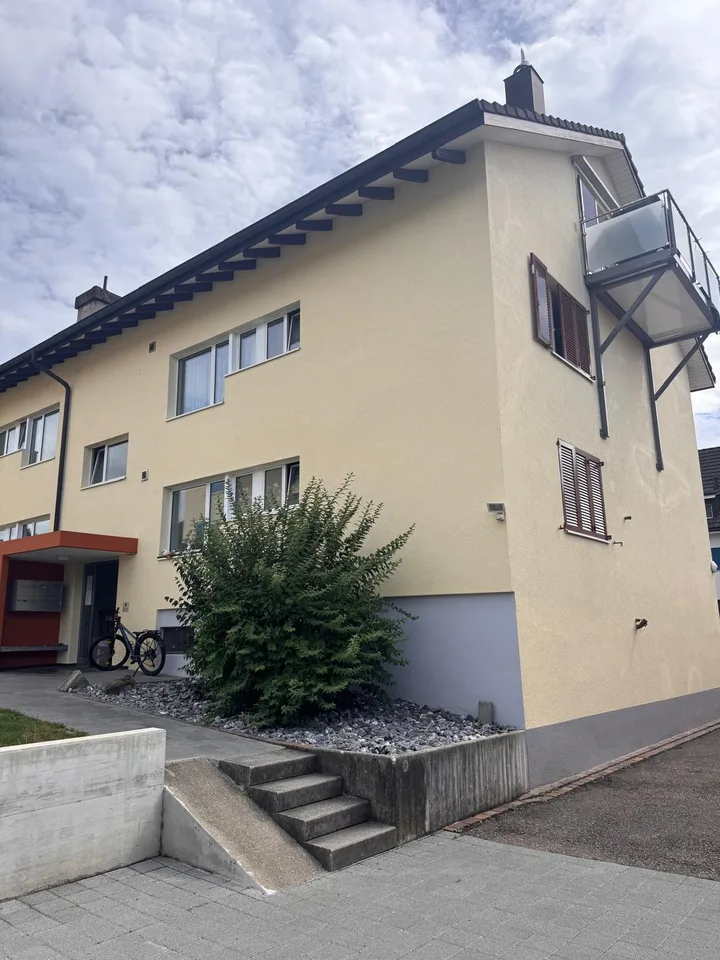 Vaste appartement loft au dernier étage