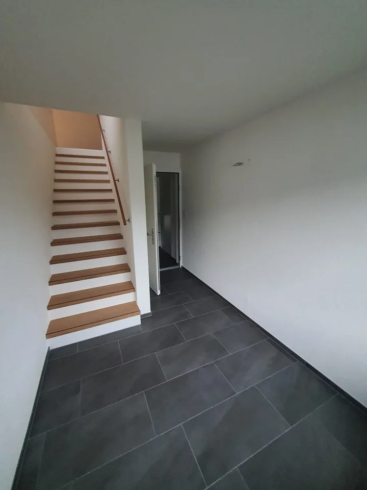 Vaste appartement loft au dernier étage
