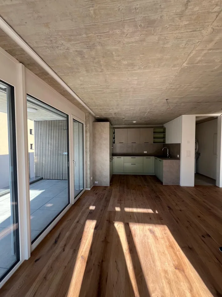 À partir du 1.12 - 80 m2 grande, superbe appartement 3.5 pièces avec 17 m2 de terrasse/balcon – photo 2 sur 20