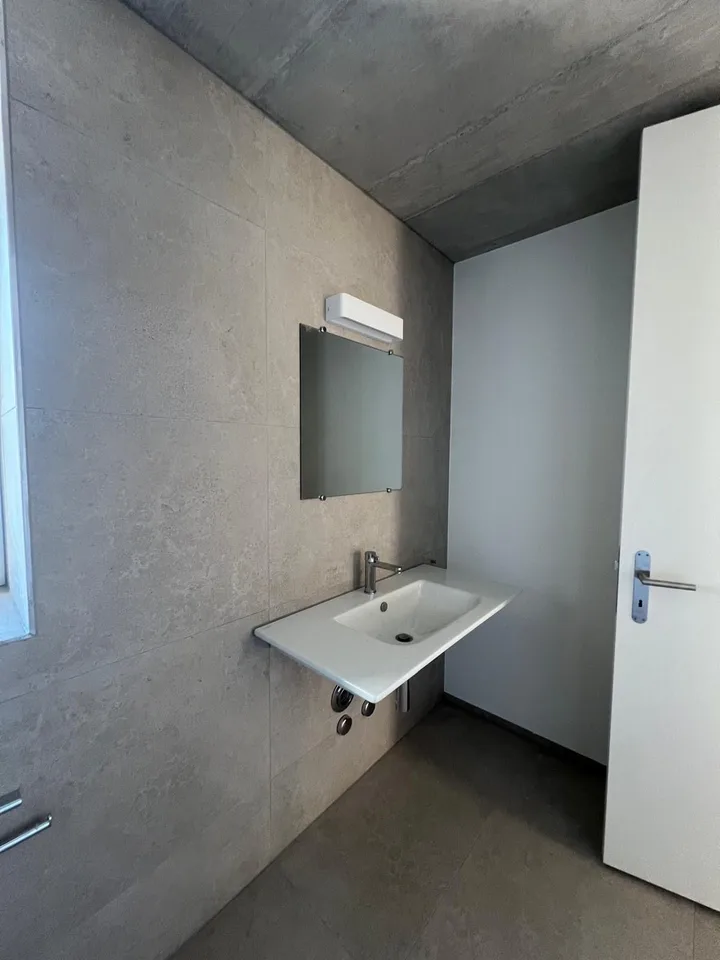 À partir du 1.12 - 80 m2 grande, superbe appartement 3.5 pièces avec 17 m2 de terrasse/balcon – photo 16 sur 20