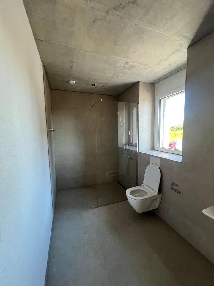 À partir du 1.12 - 80 m2 grande, superbe appartement 3.5 pièces avec 17 m2 de terrasse/balcon – photo 15 sur 20