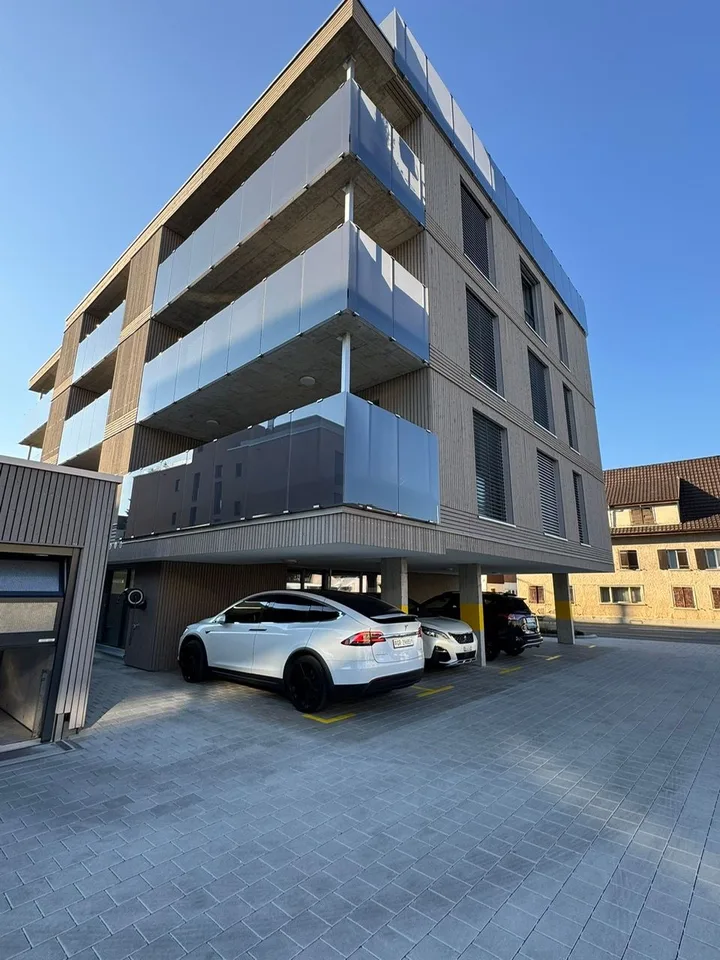 À partir du 1.12 - 80 m2 grande, superbe appartement 3.5 pièces avec 17 m2 de terrasse/balcon – photo 3 sur 20