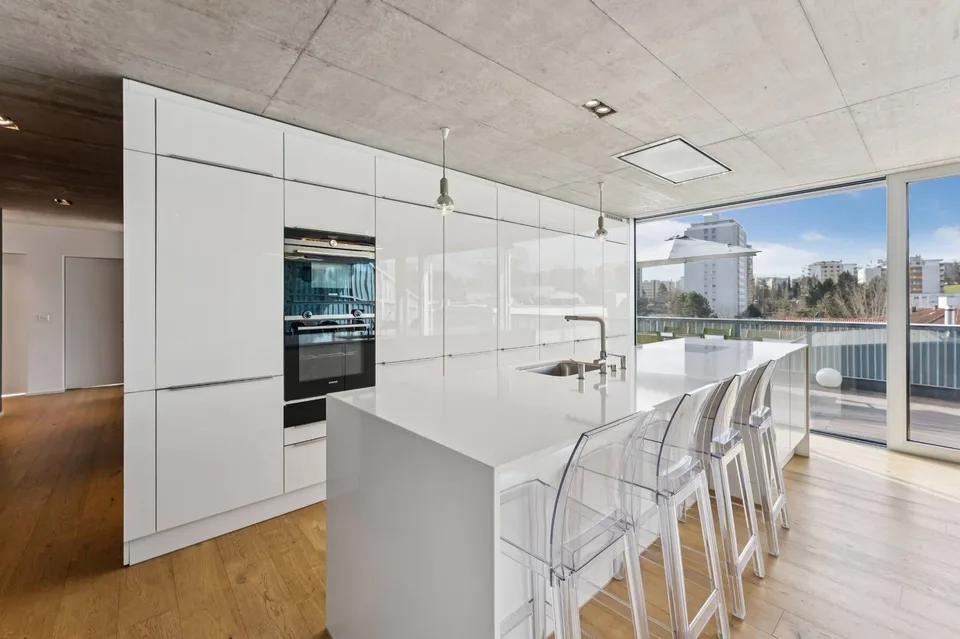 Attico eccezionale di oltre 220 m² con terrazza privata – foto 5 di 6