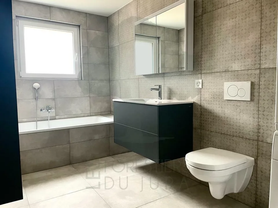 Magnificent 3.5-room apartment with private garden