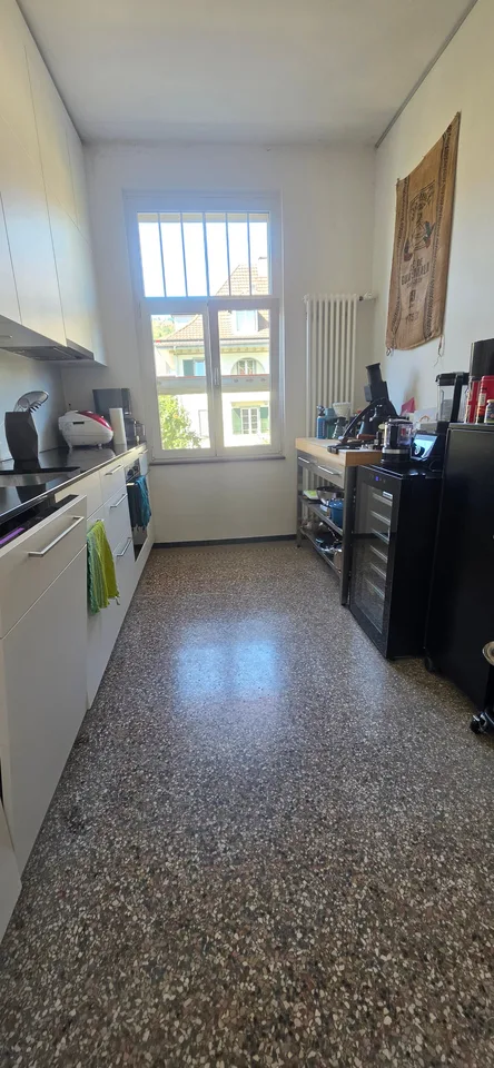 4-Zimmerwohnung mit 3 Balkonen und hohen Decken – Foto 14 von 21