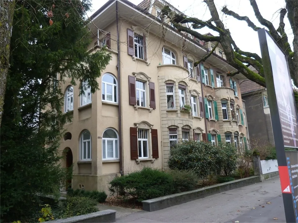 4-Zimmerwohnung mit 3 Balkonen und hohen Decken – Foto 21 von 21
