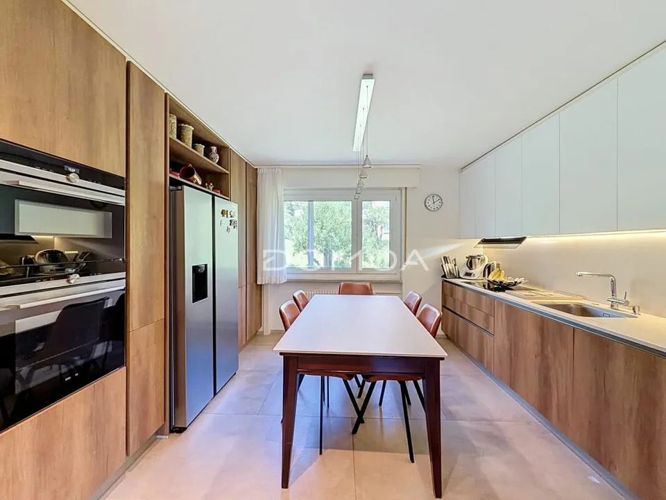 Magnifico 5,5 locali 114 m2 completamente ristrutturato a Villars-sur-Glâne – foto 9 di 13