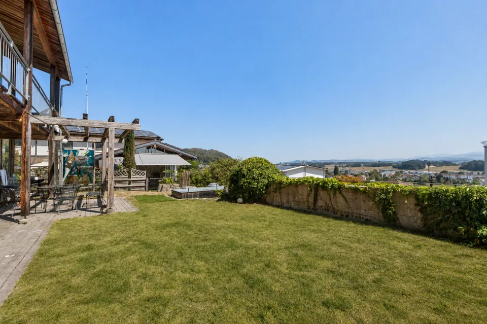 Casa di 6,5 locali - situata in zona tranquilla con vista panoramica – foto 4 di 13