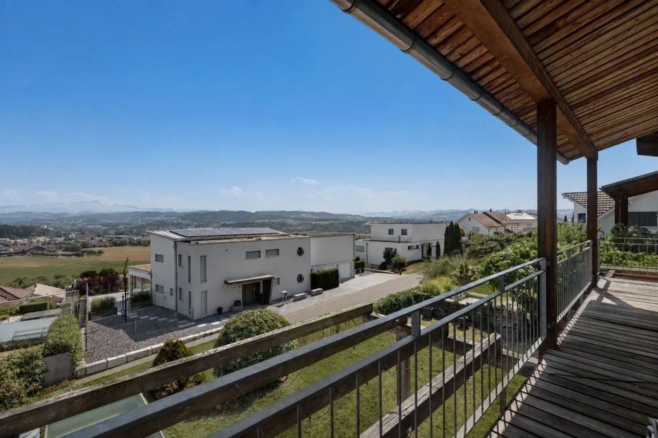 Casa di 6,5 locali - situata in zona tranquilla con vista panoramica – foto 8 di 13