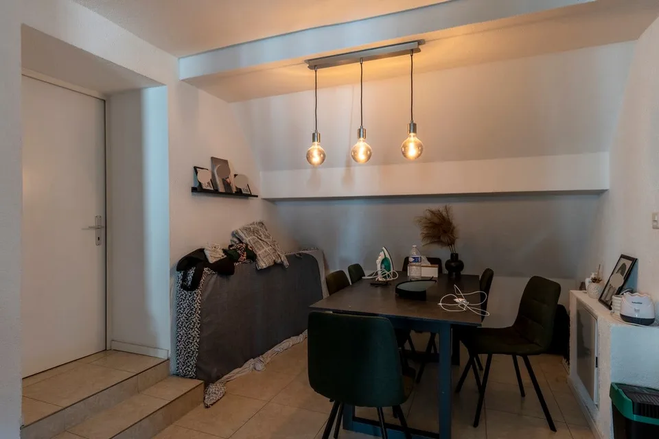 Edificio misto con alto potenziale nel cuore del villaggio di Bôle (Comune di Milvignes) – foto 20 di 26