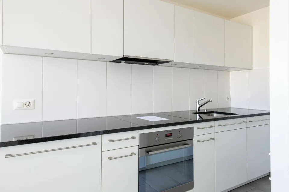 Nähe Mischelicenter- moderne 3 1/2-Zimmerwohnung ohne Balkon in Reinach – Foto 2 von 13