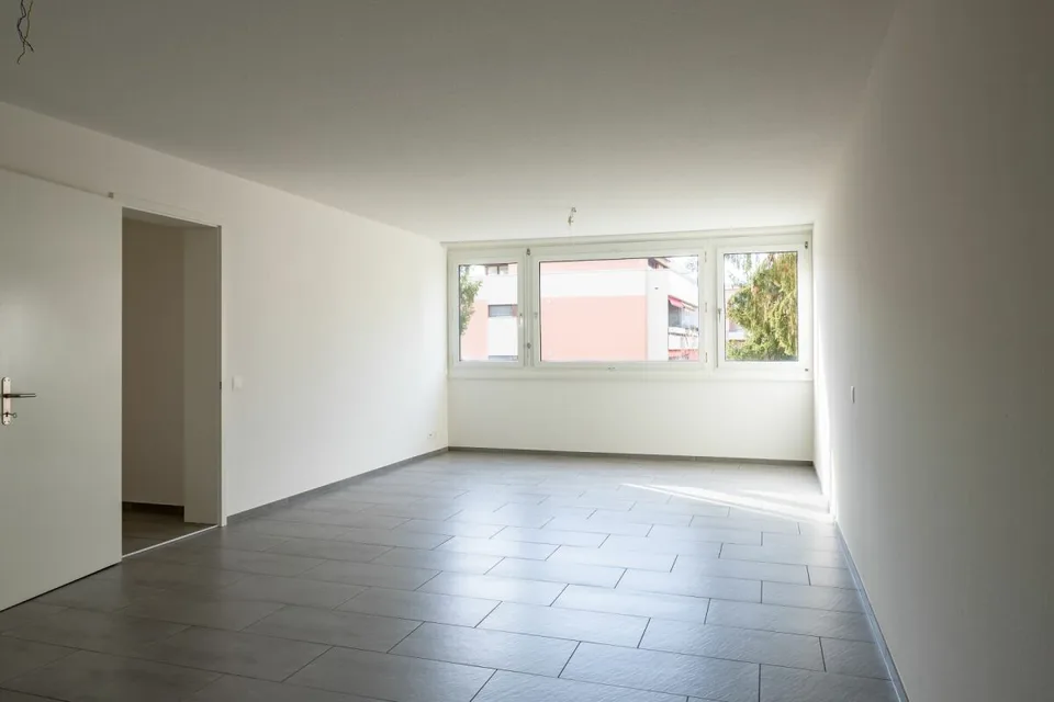 Nähe Mischelicenter- moderne 3 1/2-Zimmerwohnung ohne Balkon in Reinach – Foto 7 von 13