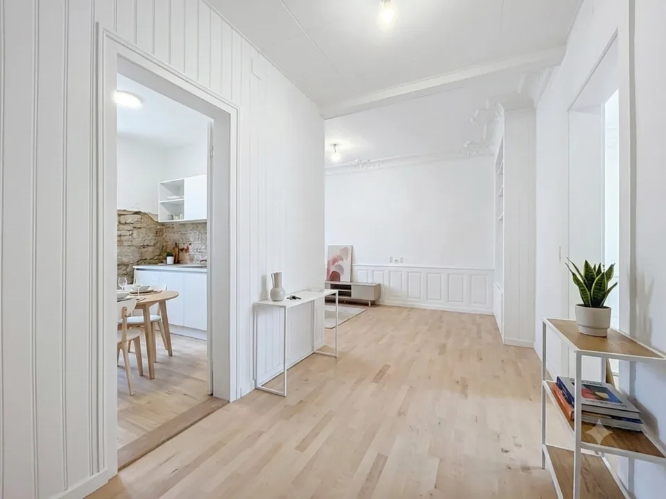 Wohnung mit besonderem Charakter und außergewöhnlicher Terrasse von 110 m² – Foto 6 von 8