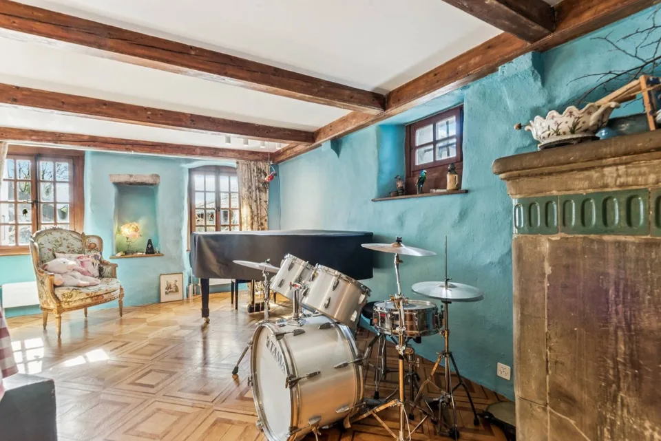 Maison villageoise de caractère balcon en toiture avec très belle vue – Foto 19 von 26