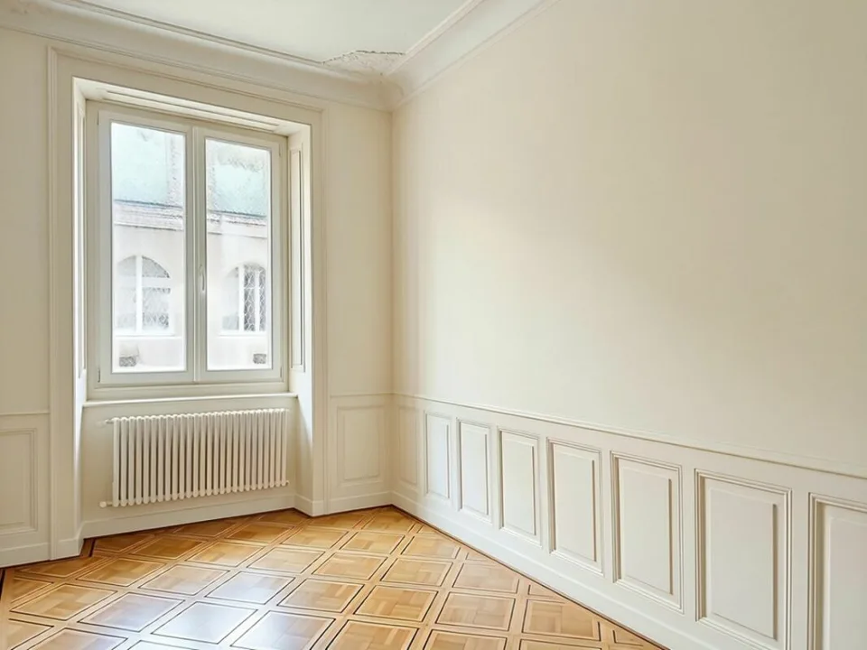 Im Zentrum mit Garage und großem Wohnzimmer – Foto 9 von 13
