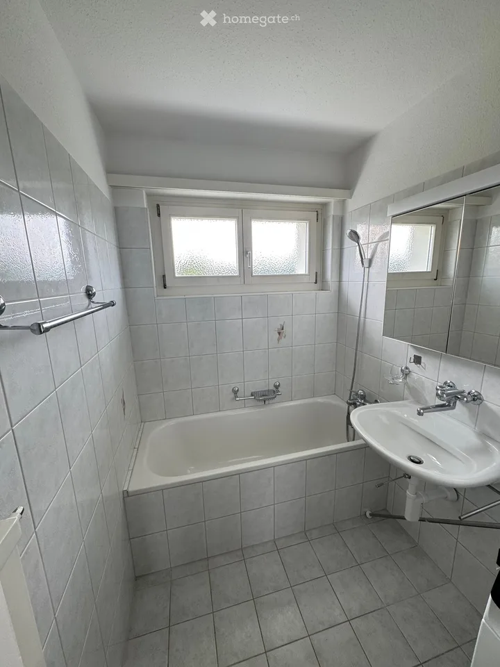 Spacious 5.5-room apartment in Nürensdorf
