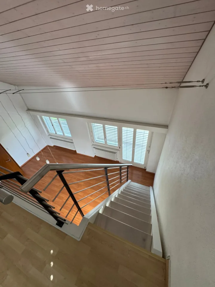 Spacious 5.5-room apartment in Nürensdorf
