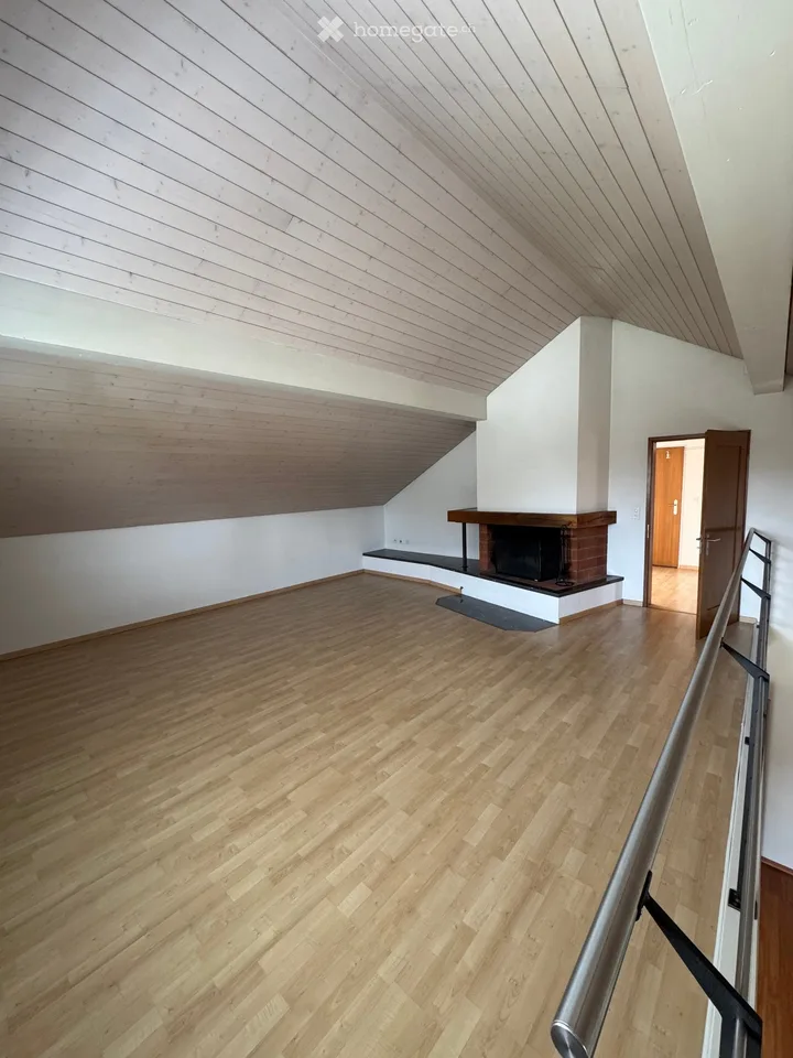 Spacious 5.5-room apartment in Nürensdorf