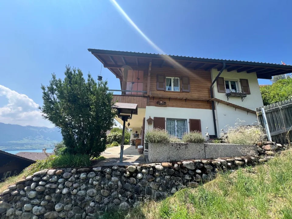 Maison bifamiliale à Tschingel / Sigriswil - Vivre avec une vue – photo 3 sur 14
