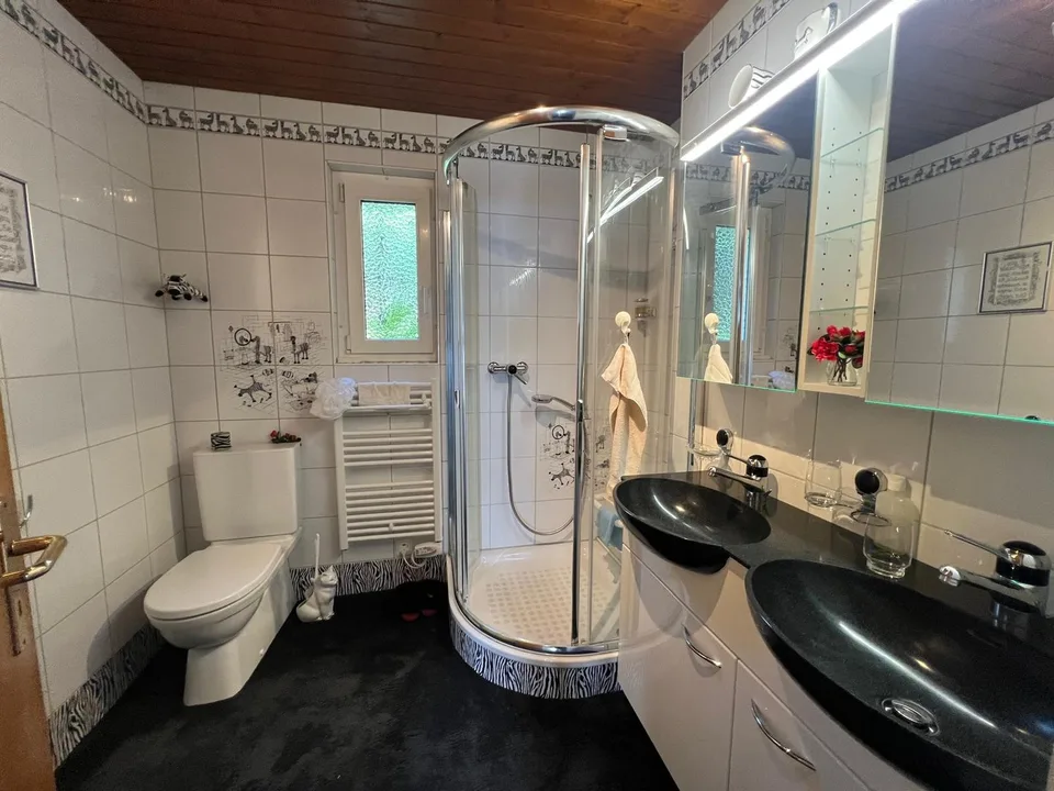 Maison bifamiliale à Tschingel / Sigriswil - Vivre avec une vue – photo 11 sur 14