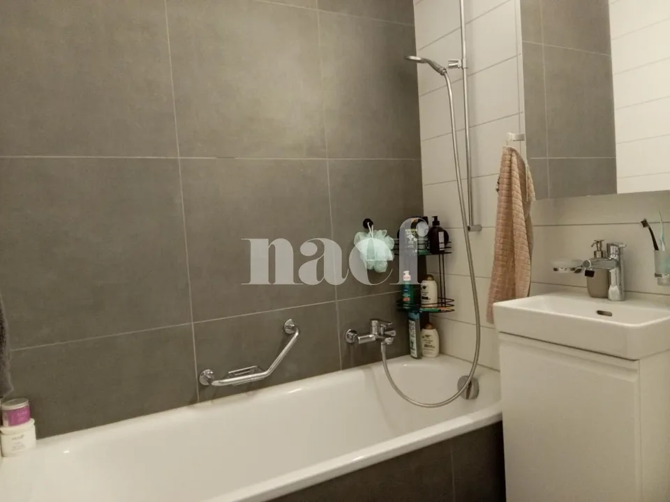 Bel appartement situé dans le haut de la ville – photo 8 sur 8
