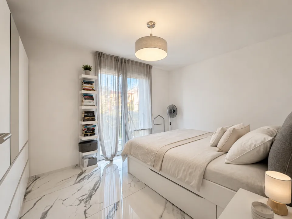 Appartement spacieux 2,5 pièces – photo 2 sur 4