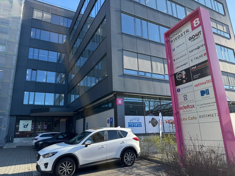 Spazio ufficio moderno in una posizione super a Dietikon – 260 m² al 2° piano – foto 2 di 30