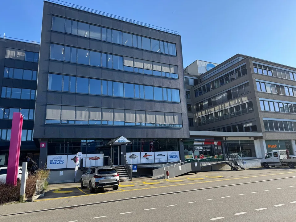 Spazio ufficio moderno in una posizione super a Dietikon – 260 m² al 2° piano – foto 10 di 30