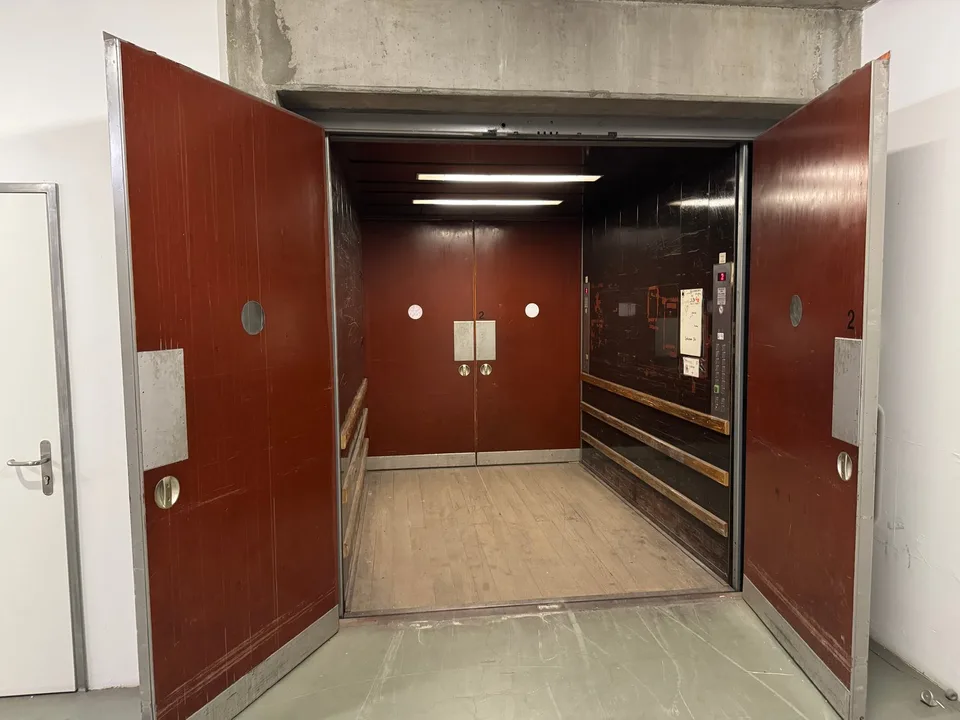 Spazio ufficio moderno in una posizione super a Dietikon – 260 m² al 2° piano – foto 17 di 30