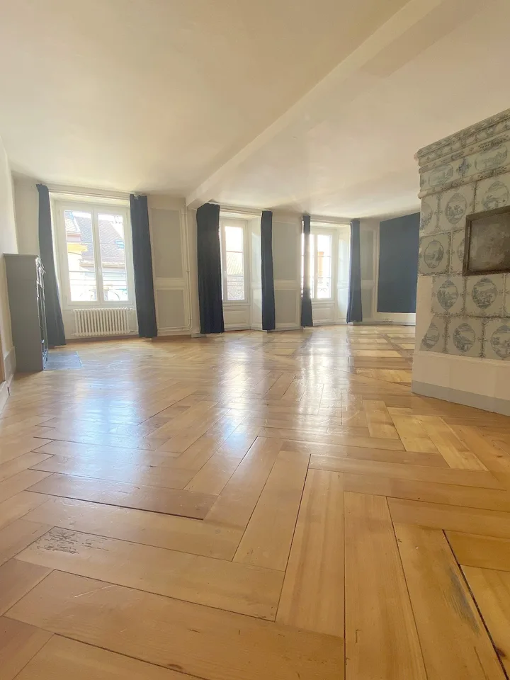 Bello appartamento ristrutturato nel centro città – foto 3 di 7