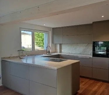 Chambre dans un appartement de 5,5 pièces