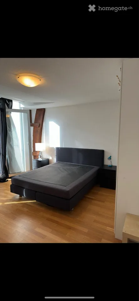 Chambre meublée en colocation