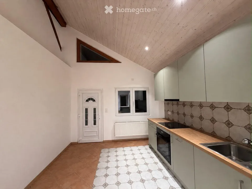 Duplex 3½ locali arredato o non arredato 2 parcheggi
