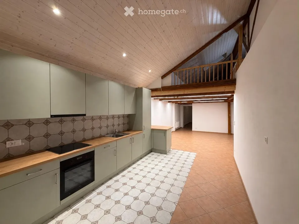 Duplex 3½ locali arredato o non arredato 2 parcheggi