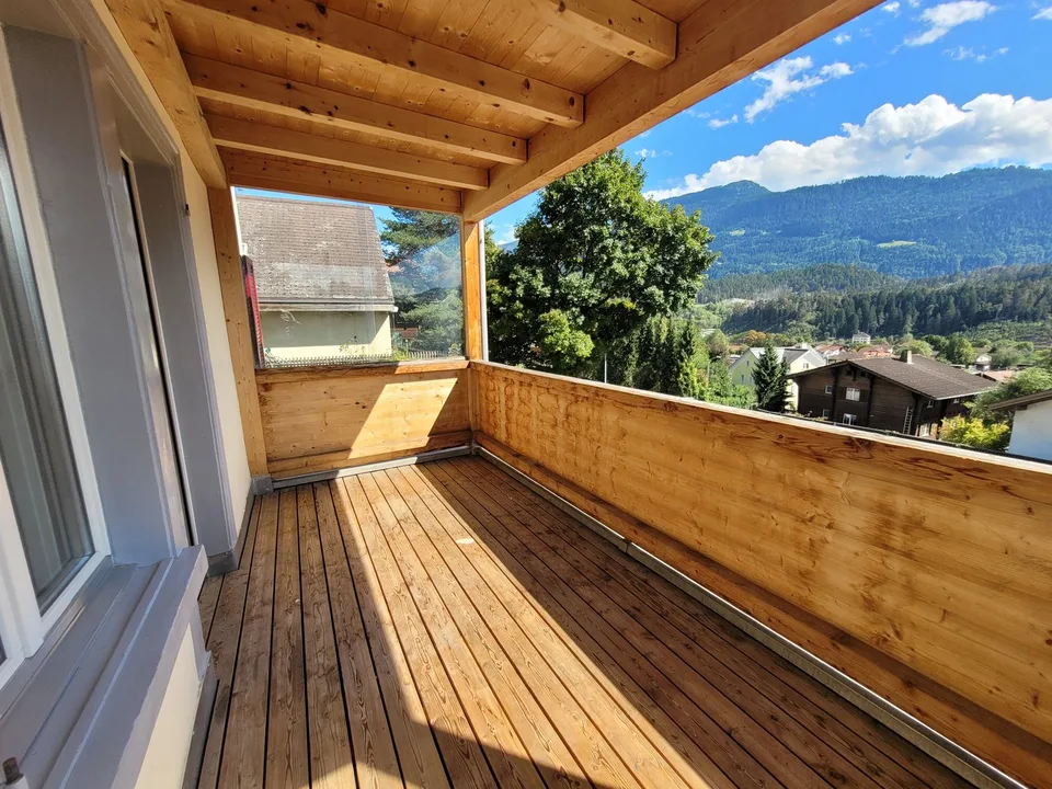 Appartement 4.5 pièces avec vue sur la montagne + entrée séparée