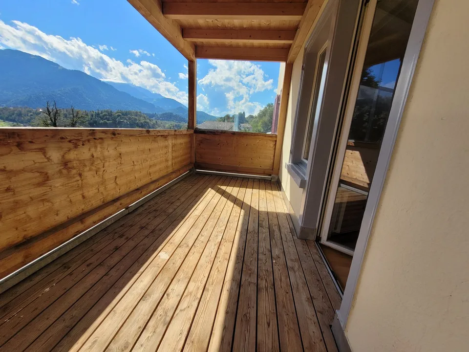 Appartement 4.5 pièces avec vue sur la montagne + entrée séparée