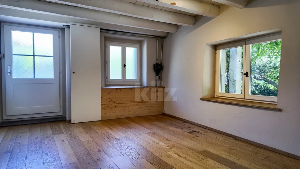 Idyllic 19th century house renovated with taste, unique object – photo 7 of 13