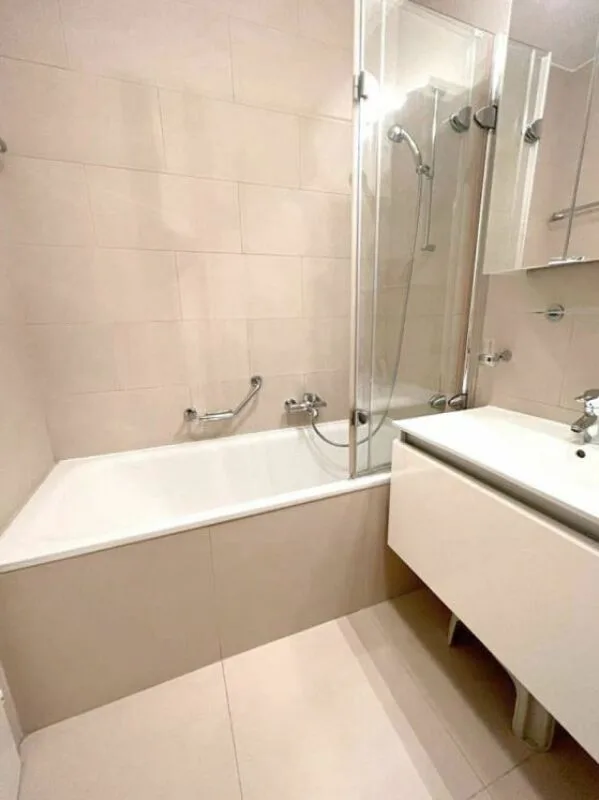 3.5 Zimmer Wohnung in Genève – Foto 13 von 15