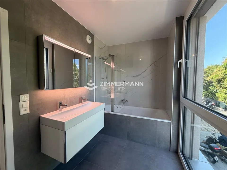Appartement,4,105