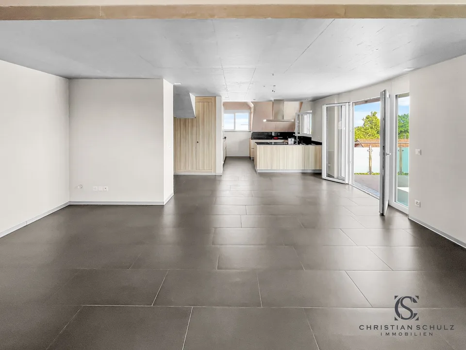 Exklusive Maisonettewohnung mit Panoramablick – modernes Wohnen in Berg TG