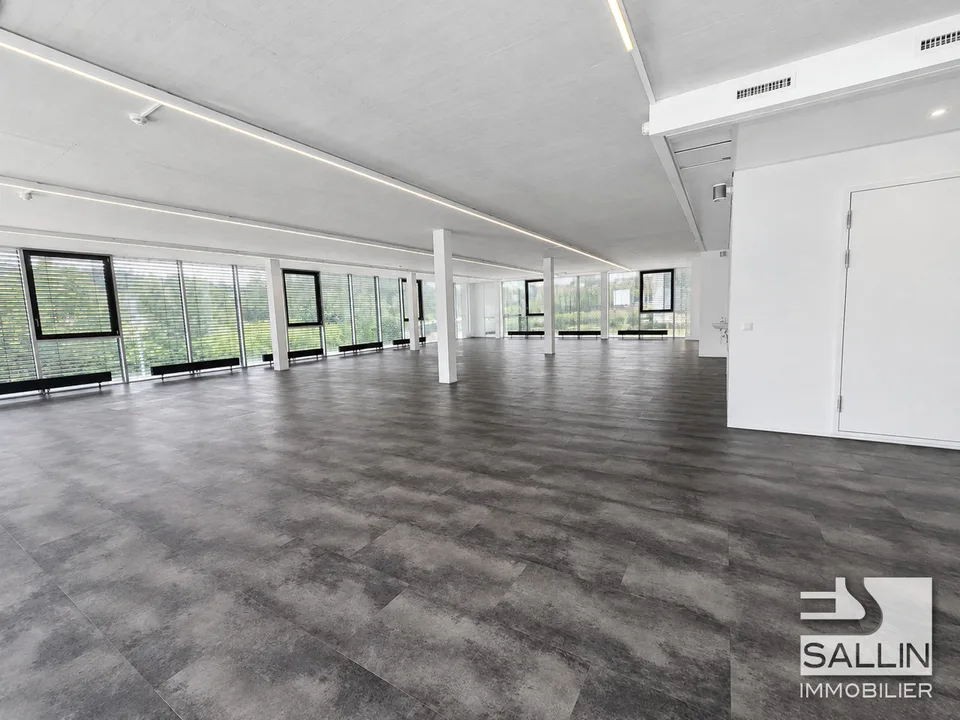Verwaltungsoberflächen von 60 bis 360 m² im Erd- und 1. Obergeschoss – Foto 8 von 11