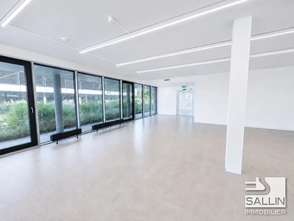 Verwaltungsoberflächen von 60 bis 360 m² im Erd- und 1. Obergeschoss – Foto 5 von 11
