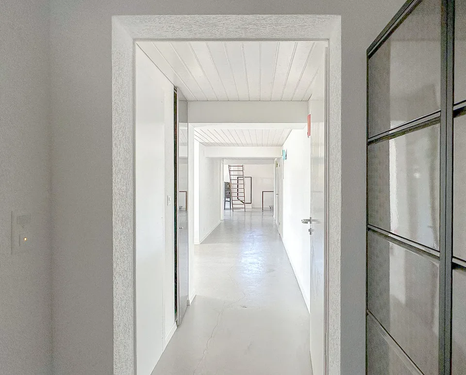 Appartement de 2.5 pièces d'env. 130 m2 au dernier étage