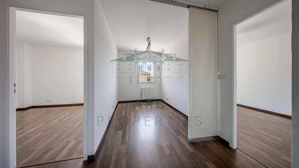 PRÉVESSIN-MOËNS - HAUS MIT GÄRTEN AN DEN TOREN VON GENF – Foto 6 von 11