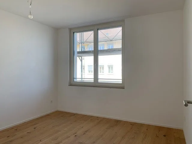 High-quality 3.5-room new apartment directly at the train station