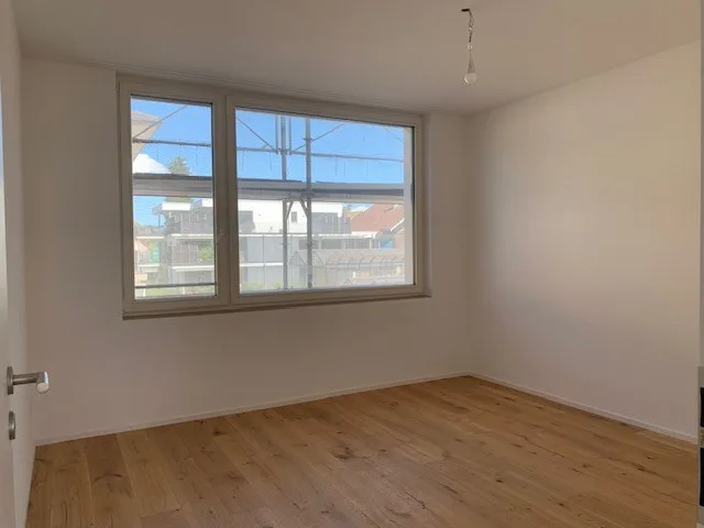 High-quality 3.5-room new apartment directly at the train station