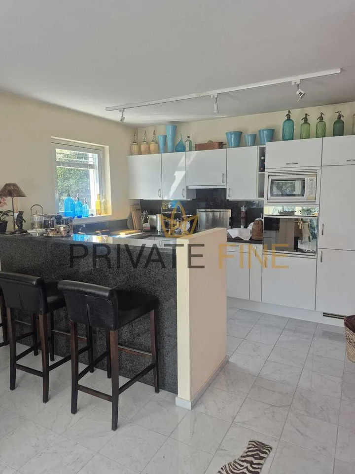 4.5 Zimmer Attikawohnung in Brissago – Foto 3 von 10