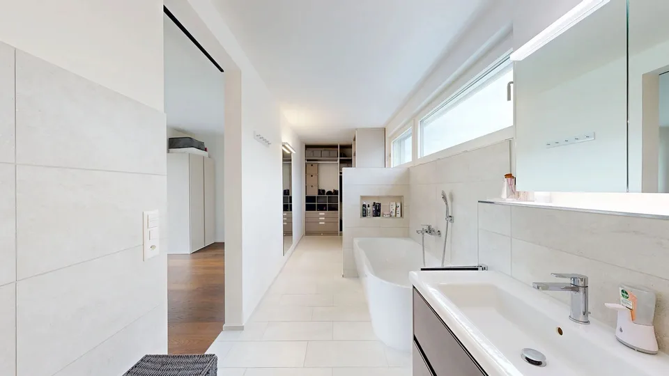Casa unifamiliare di lusso di 6,5 locali con stanza hobby e garage – foto 11 di 13