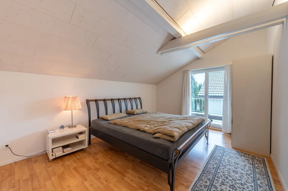 A house, many possibilities - 203 m² living space and potential for two units – photo 5 of 13